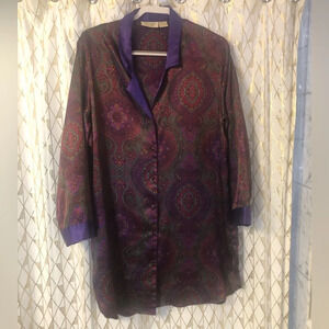 Victoria’s Secret Gold Label purple satin paisley pajama shirtdress, sz L